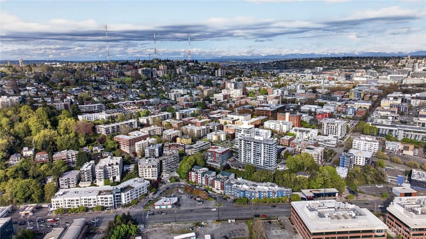 Property photo for 524 6th Avenue W #110, Seattle photo 36