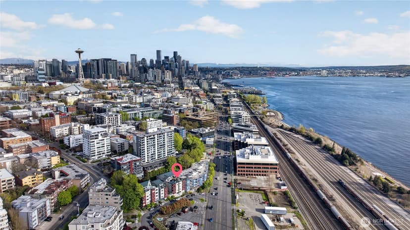 Property photo for 524 6th Avenue W #110, Seattle