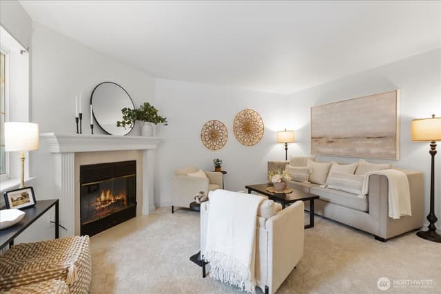 Property photo for 412 Center Road #F3, Everett photo 4