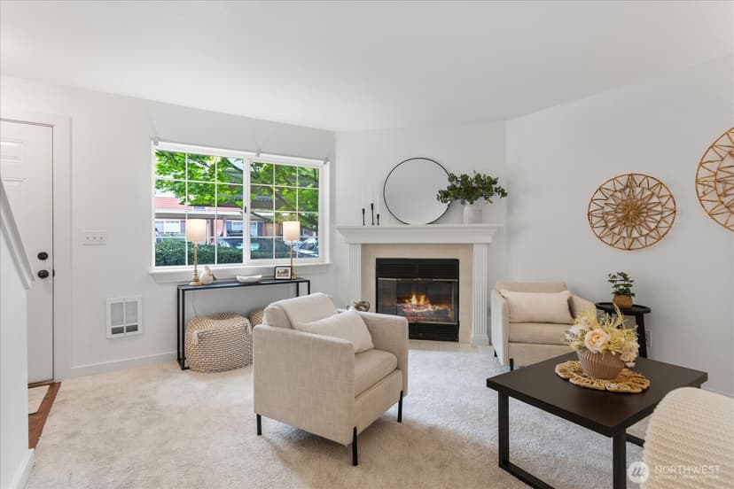 Property photo for 412 Center Road #F3, Everett photo 6