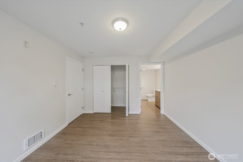 Property photo for 715 Harrington Place SE #2140, Renton photo 25