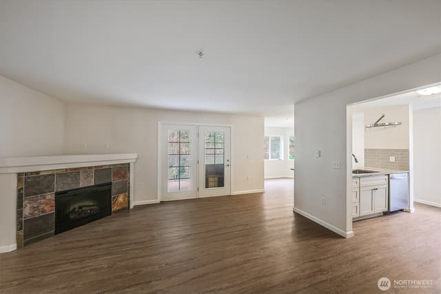 Property photo for 715 Harrington Place SE #2140, Renton photo 4