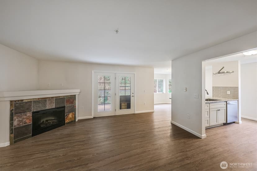 Property photo for 715 Harrington Place SE #2140, Renton photo 4