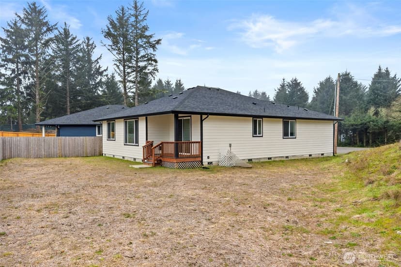Property photo for 738 Gadwall Court SE, Ocean Shores photo 8