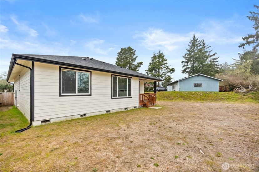 Property photo for 738 Gadwall Court SE, Ocean Shores photo 11