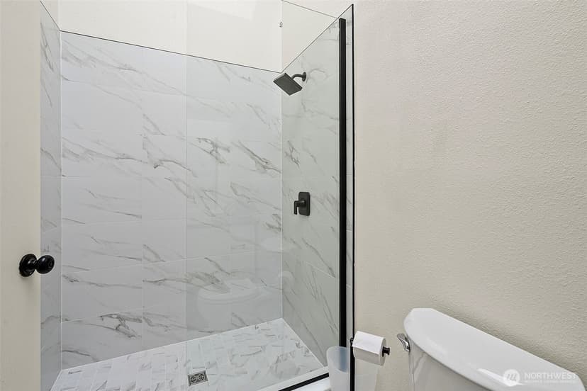 Property photo for 5610 Green Hills Avenue NE, Tacoma photo 17