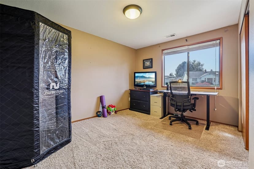 Property photo for 27310 126th Place SE, Kent photo 18