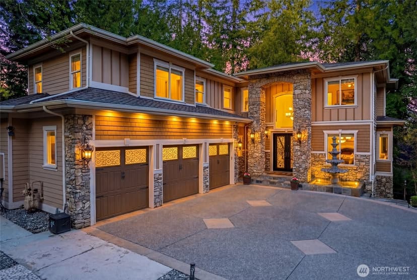 Property photo for 2727 101st Place NE, Bellevue