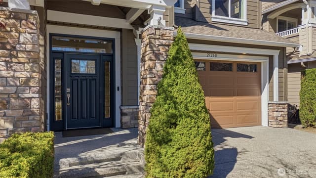 Property photo for 27260 SE 19th Place, Sammamish photo 2