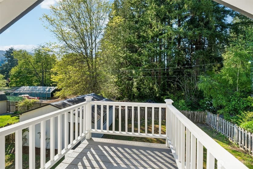 Property photo for 8413 309th Place SE, Issaquah photo 16