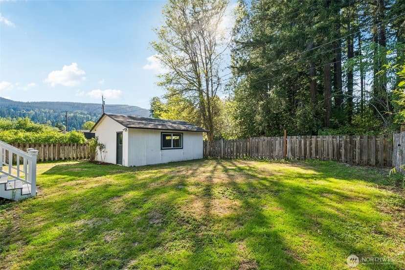 Property photo for 8413 309th Place SE, Issaquah photo 20