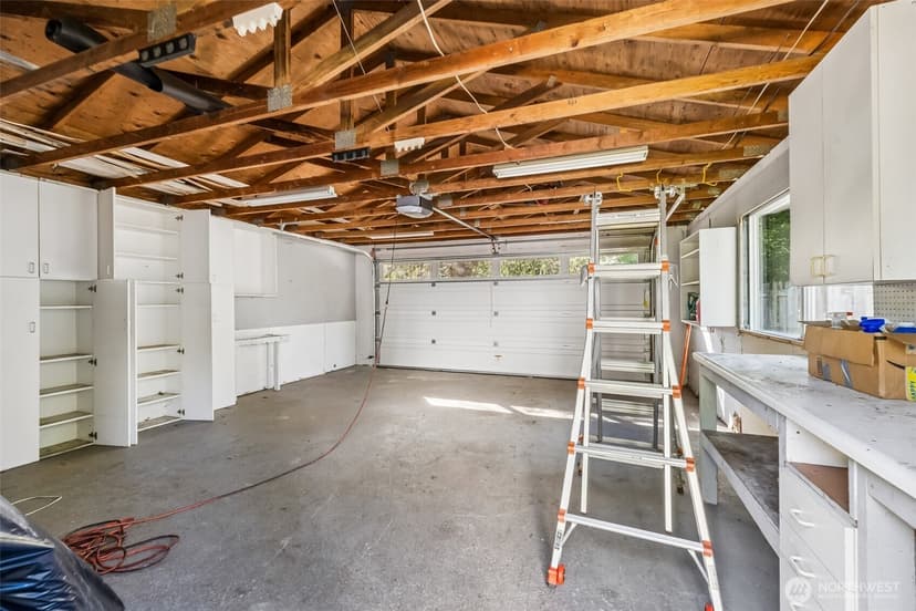 Property photo for 8413 309th Place SE, Issaquah photo 17