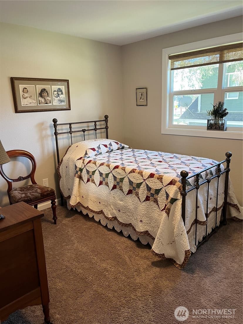 Property photo for 102 N Narwhal Loop NW, Ocean Shores photo 19