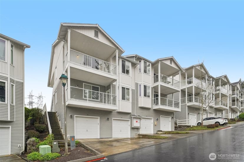Property photo for 2906 SE 8TH Place #2111, Renton photo 26