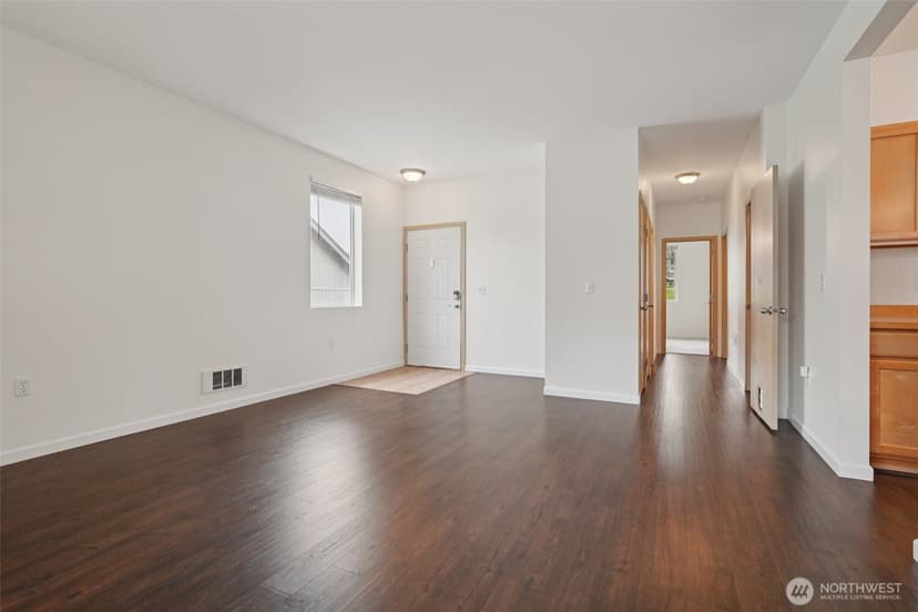 Property photo for 2906 SE 8TH Place #2111, Renton photo 6