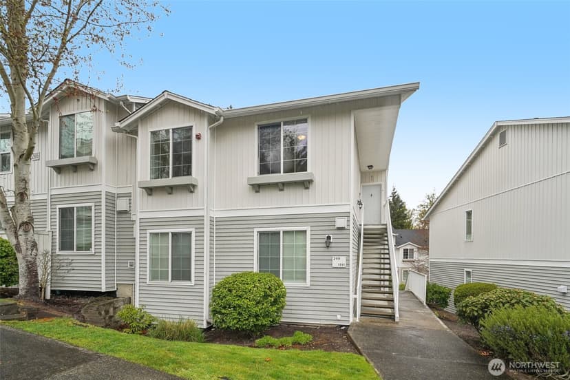 Property photo for 2906 SE 8TH Place #2111, Renton
