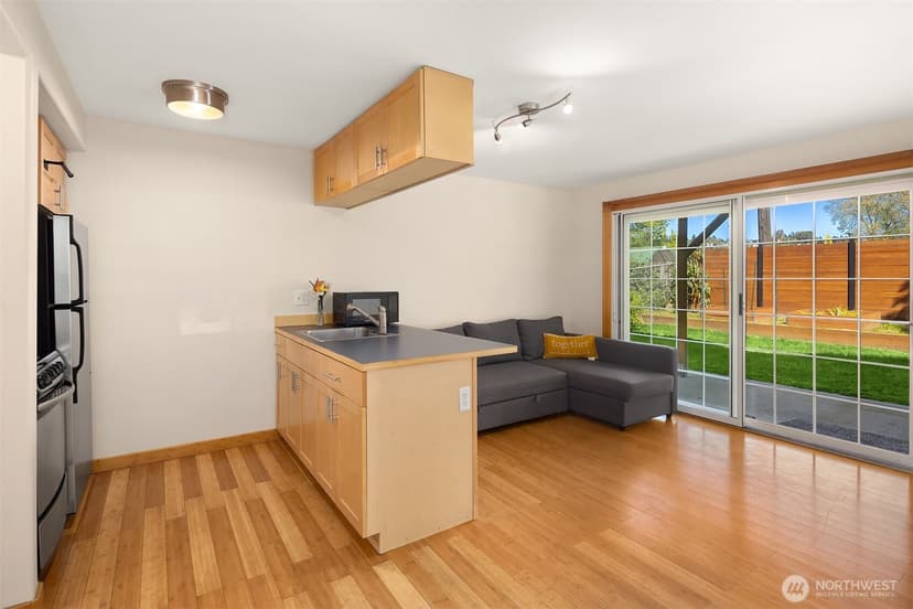Property photo for 6627 Ellis Avenue S, Seattle photo 22