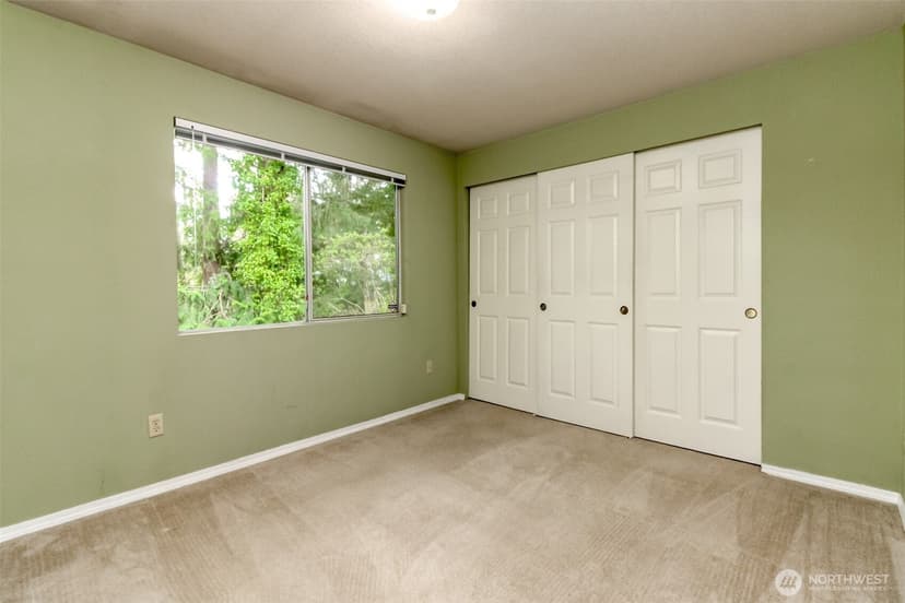 Property photo for 235 S 329th Lane, Federal Way photo 14