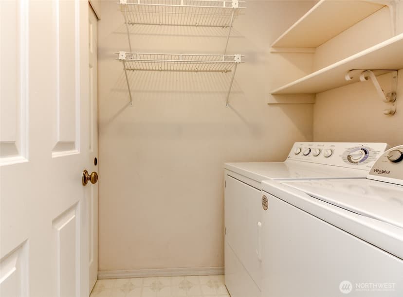 Property photo for 235 S 329th Lane, Federal Way photo 13