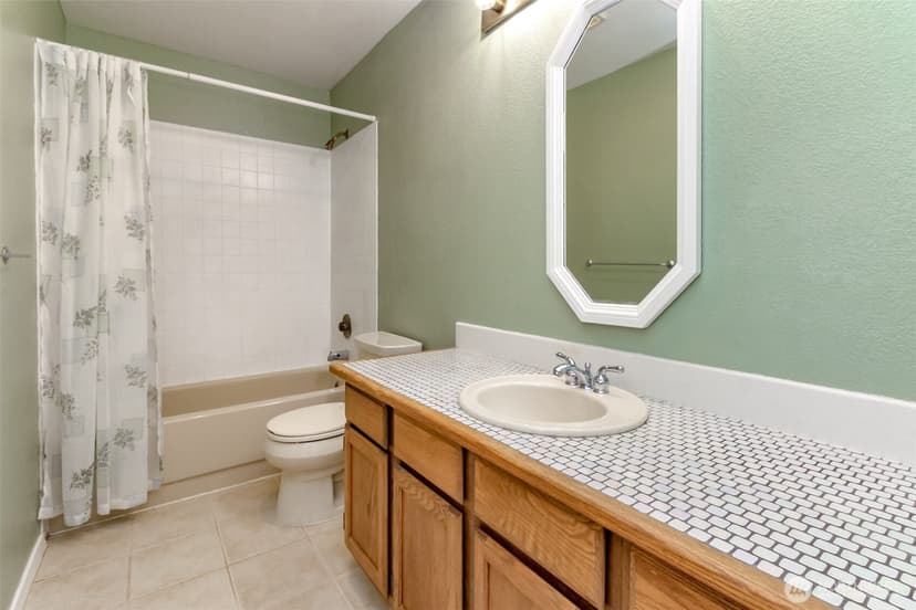 Property photo for 235 S 329th Lane, Federal Way photo 16