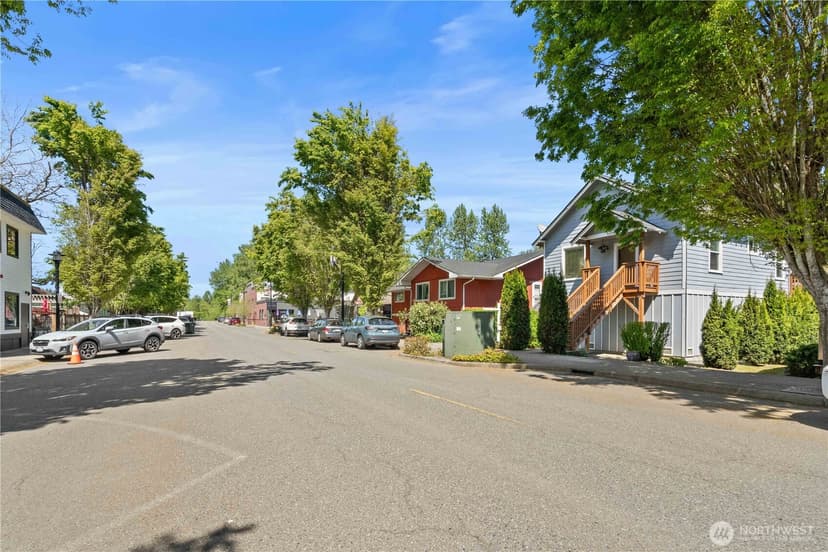 Property photo for 8084 Falls Avenue SE, Snoqualmie photo 40