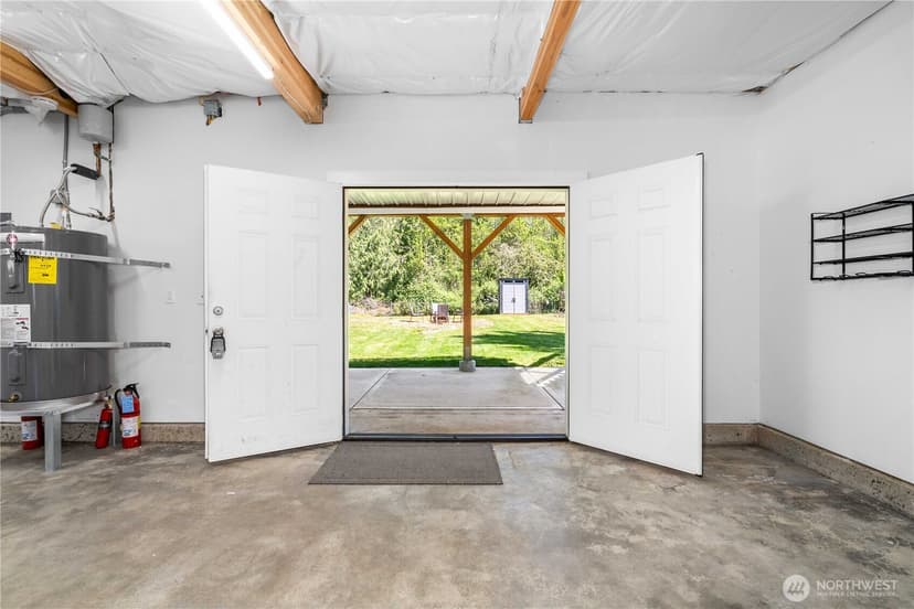 Property photo for 8084 Falls Avenue SE, Snoqualmie photo 24
