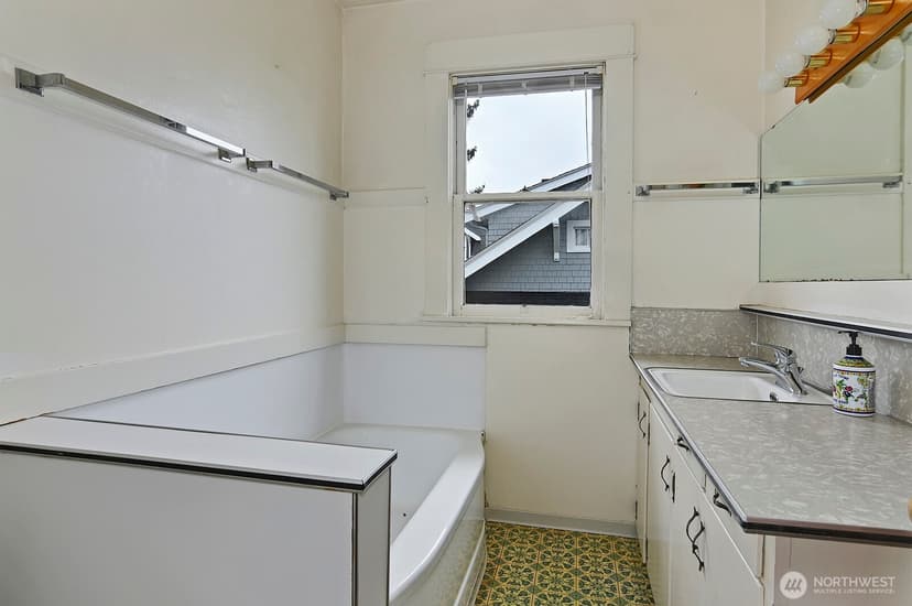 Property photo for 3244 NW 64th Street, Seattle photo 28