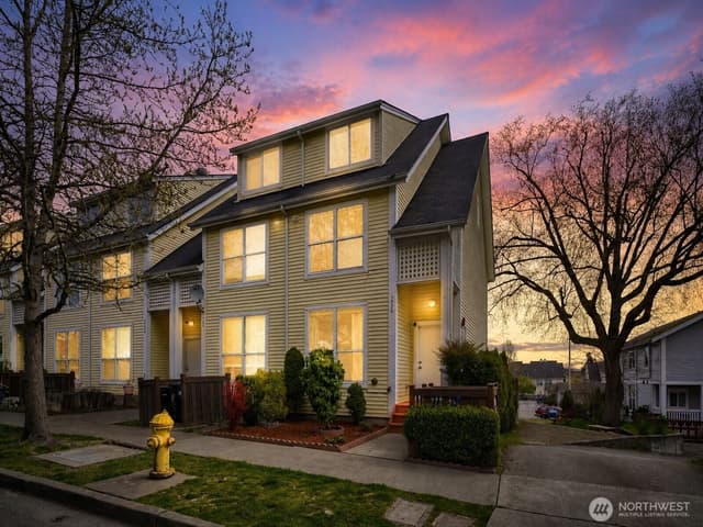 Property photo for 7710 Chicago Court S, Seattle photo 4