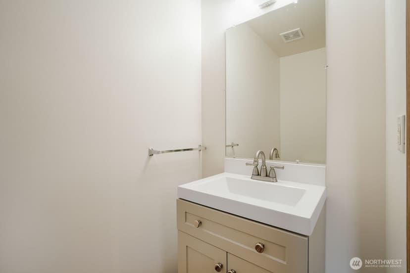 Property photo for 7710 Chicago Court S, Seattle photo 25