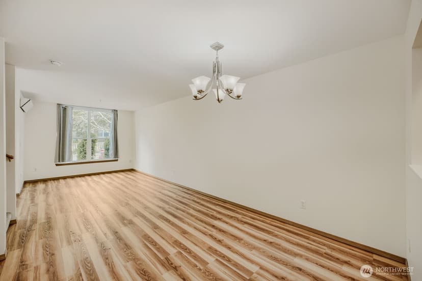 Property photo for 7710 Chicago Court S, Seattle photo 16
