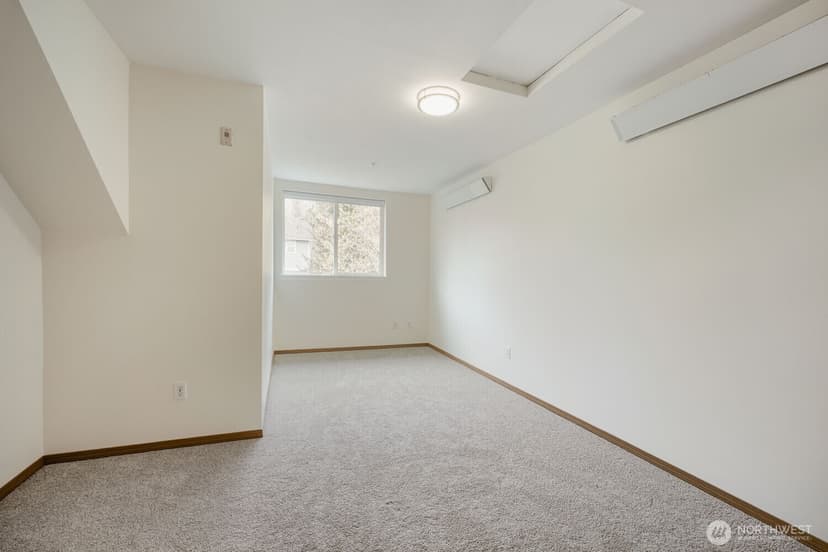 Property photo for 7710 Chicago Court S, Seattle photo 19