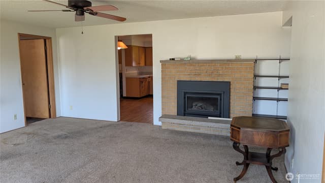 Property photo for 803 13th Street SW, Puyallup photo 4