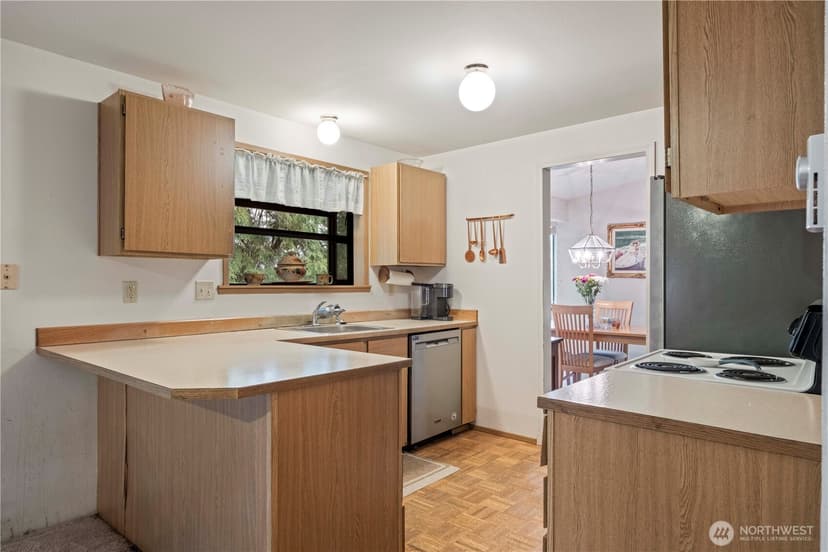 Property photo for 22456 NE 18th Street, Sammamish photo 7