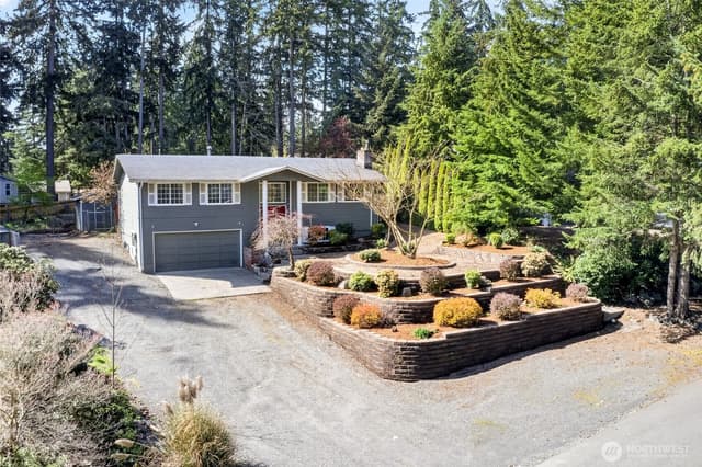 Property photo for 19010 63rd Street E, Lake Tapps photo 3