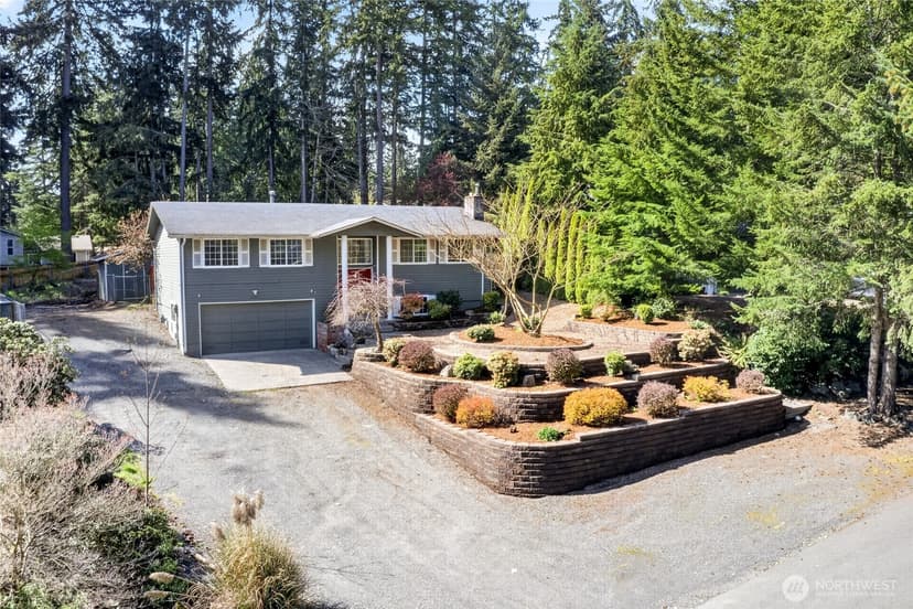 Property photo for 19010 63rd Street E, Lake Tapps photo 3