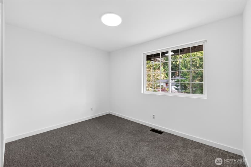 Property photo for 19010 63rd Street E, Lake Tapps photo 12