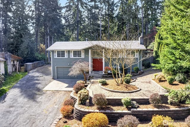 Property photo for 19010 63rd Street E, Lake Tapps photo 2