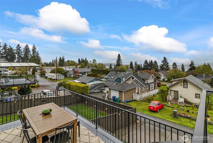 Property photo for 914 6th Street, Mukilteo photo 36