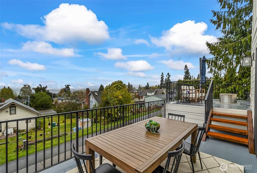 Property photo for 914 6th Street, Mukilteo photo 33