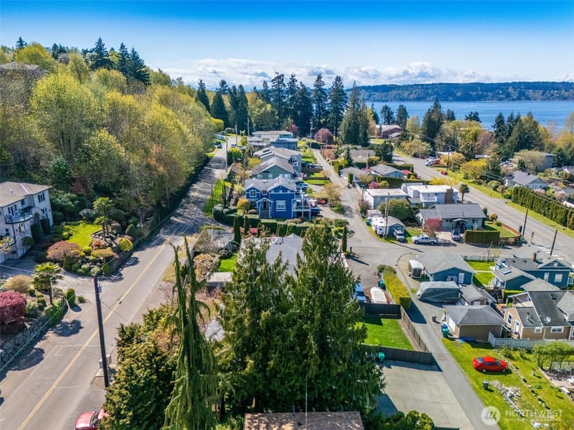 Property photo for 914 6th Street, Mukilteo photo 38