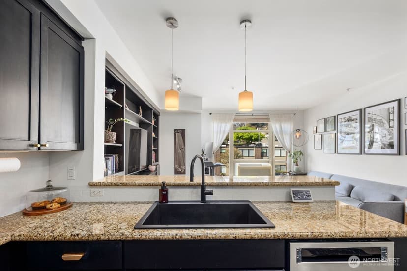 Property photo for 1501 Tacoma Avenue S #207, Tacoma photo 13