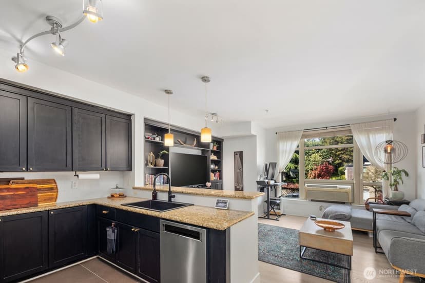 Property photo for 1501 Tacoma Avenue S #207, Tacoma photo 14