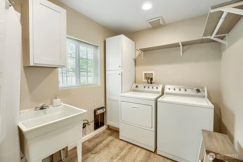 Property photo for 21650 SE 267th Street, Maple Valley photo 23