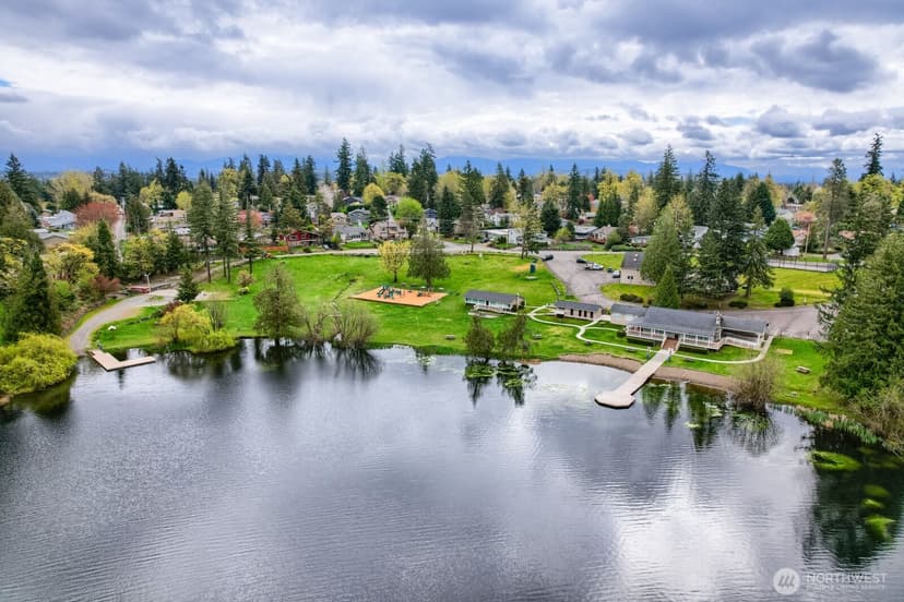 Property photo for 21650 SE 267th Street, Maple Valley photo 34