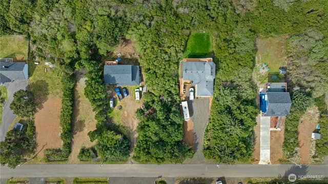 Property photo for 323 Sand Dune Avenue NW, Ocean Shores photo 4