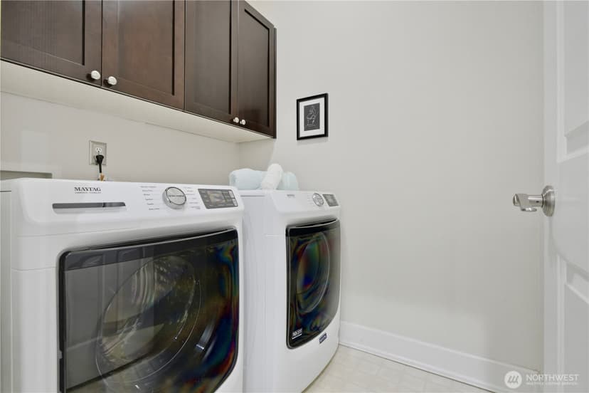 Property photo for 3813 23rd Avenue W, Seattle photo 25