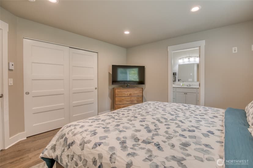 Property photo for 181 Sunrise Avenue SE, Ocean Shores photo 22