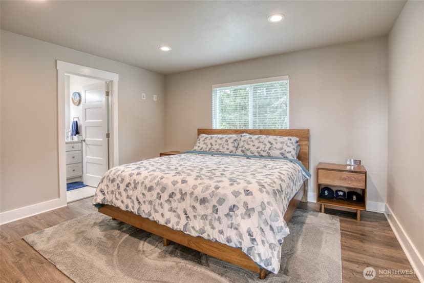 Property photo for 181 Sunrise Avenue SE, Ocean Shores photo 21