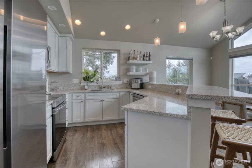 Property photo for 181 Sunrise Avenue SE, Ocean Shores photo 13