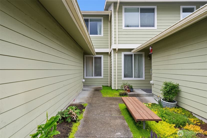 Property photo for 3931 NW Fairway Lane, Bremerton photo 4